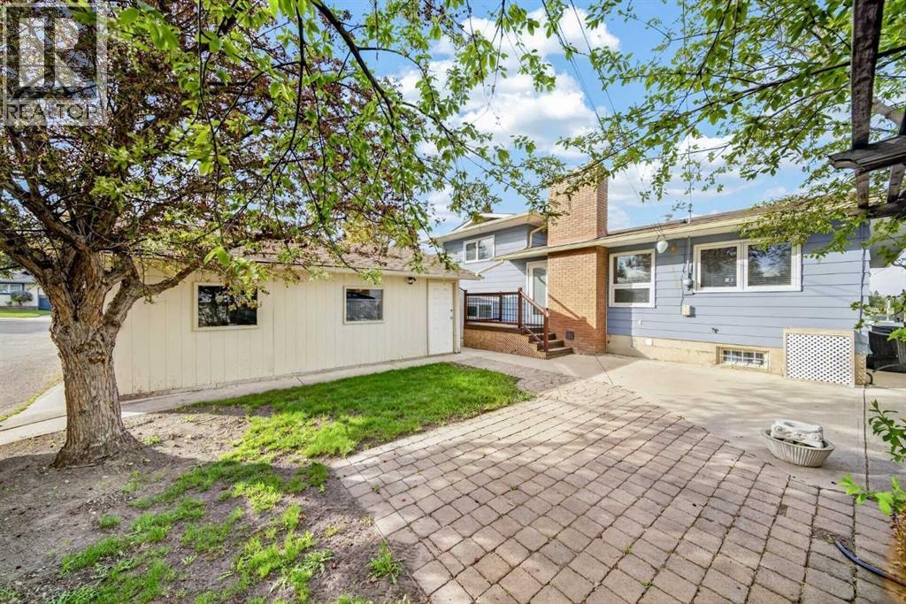 1728 Lake Bonavista Drive SE — photo 46