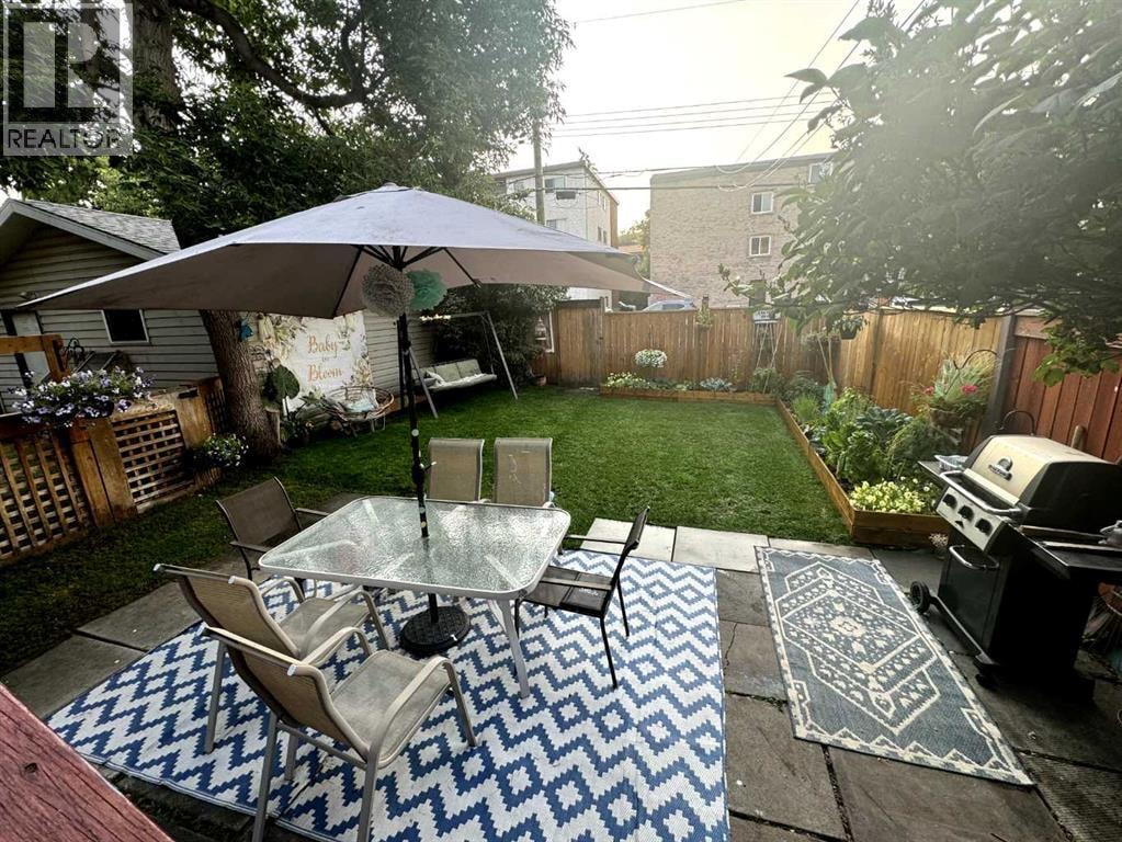 722 2 Avenue NW — photo 6