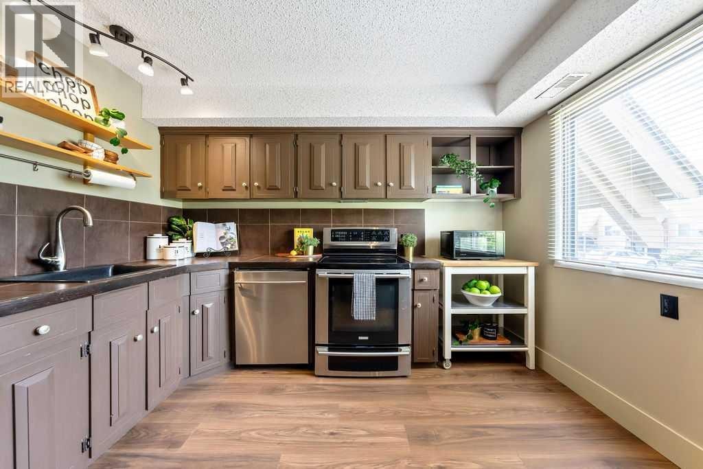 12, 2204 Paliswood Road SW — photo 18