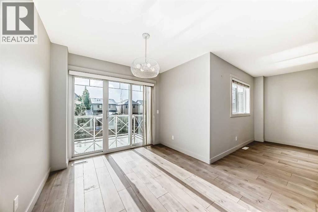709 Skyview Ranch Grove NE — photo 11