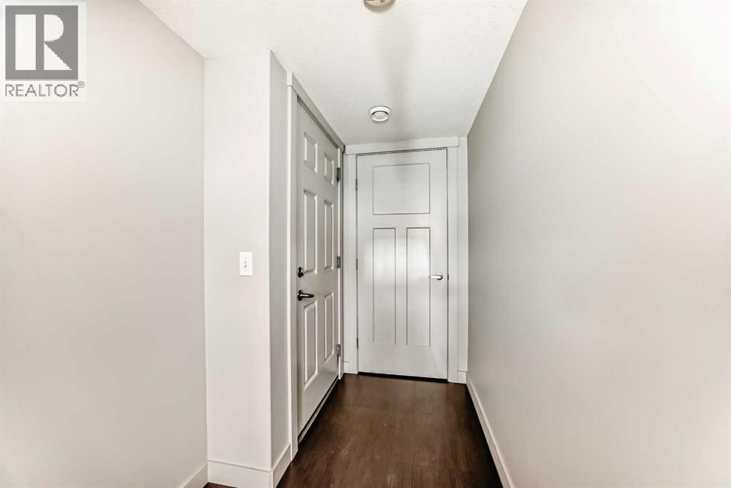 709 Skyview Ranch Grove NE — photo 34