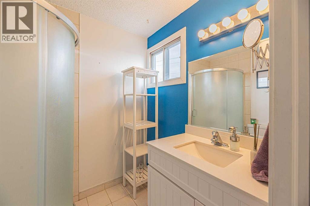 64 Castledale Crescent NE — photo 21