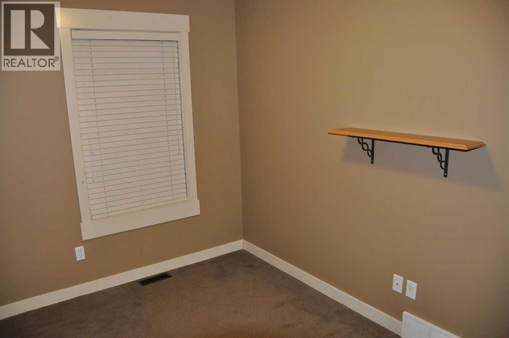 233 Rainbow Falls Drive — photo 16