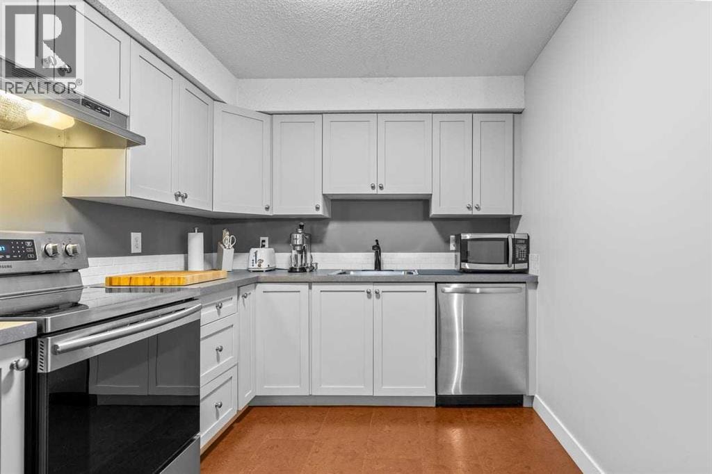 3212, 16320 24 Street SW — photo 8
