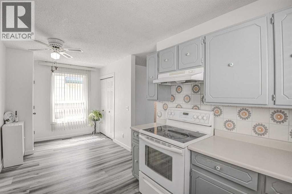 184 Erin Croft Crescent SE — photo 12