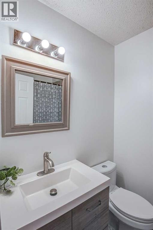 184 Erin Croft Crescent SE — photo 14