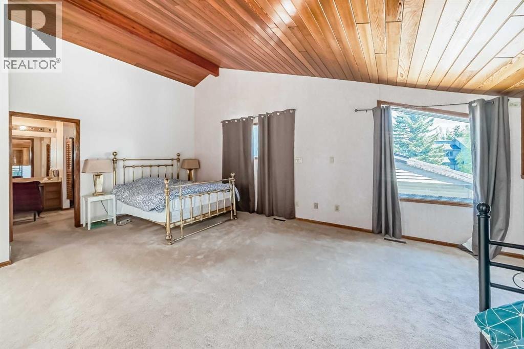 156 Edgehill Close NW — photo 30