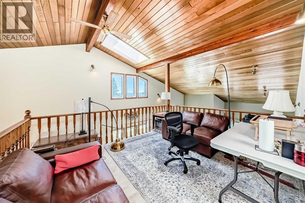 156 Edgehill Close NW — photo 37