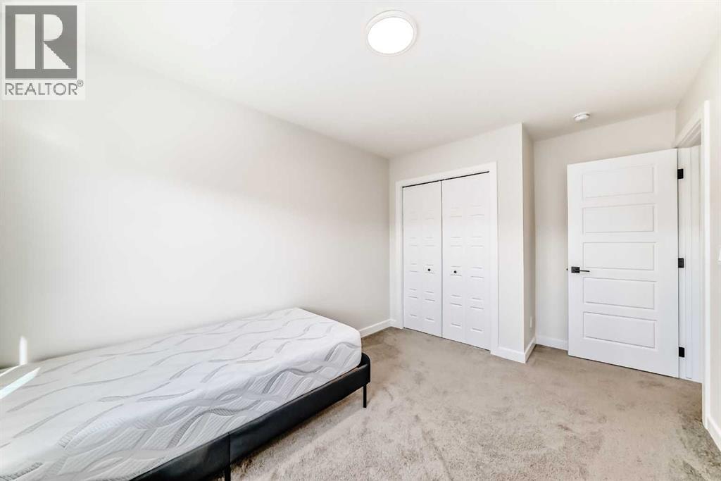 323, 81 Greenbriar Place NW — photo 21