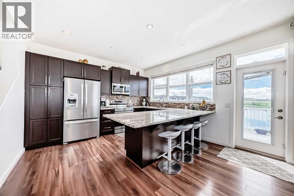 33 Redstone Drive NE — photo 8