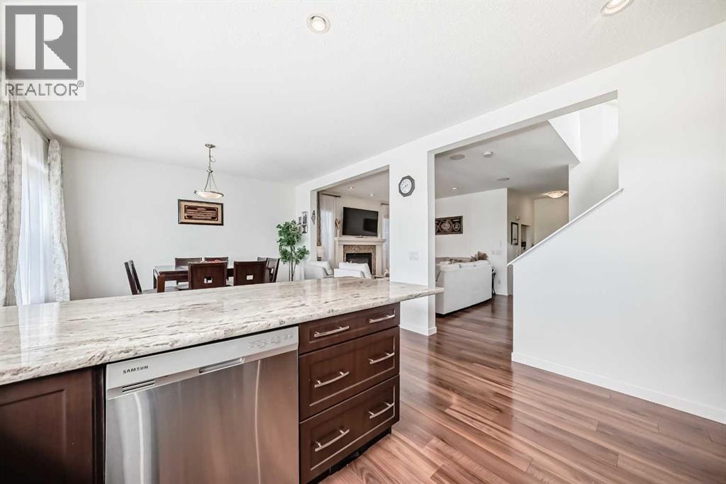 33 Redstone Drive NE — photo 10