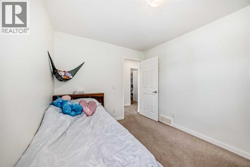 33 Redstone Drive NE — photo 26