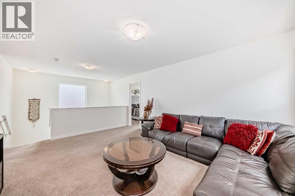 33 Redstone Drive NE — photo 18
