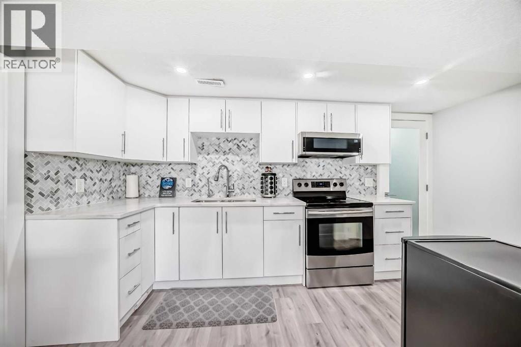 33 Redstone Drive NE — photo 40