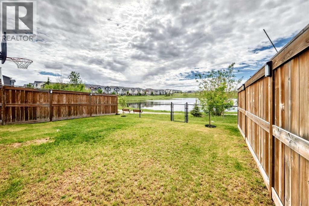 33 Redstone Drive NE — photo 49