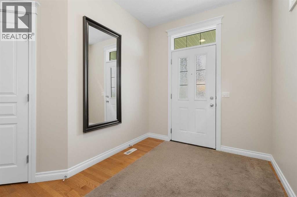 486 Silverado Boulevard SW — photo 3