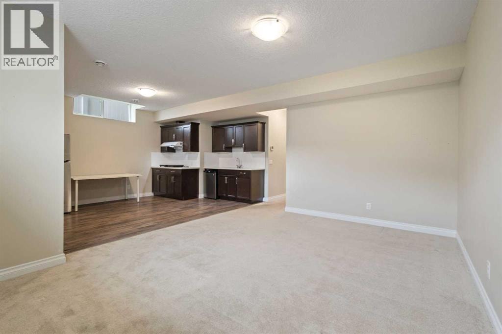 486 Silverado Boulevard SW — photo 38