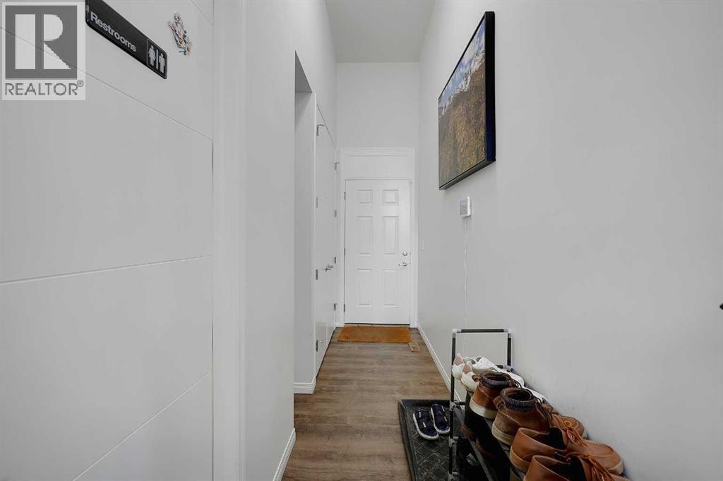 17 Yorkstone Way SW — photo 15