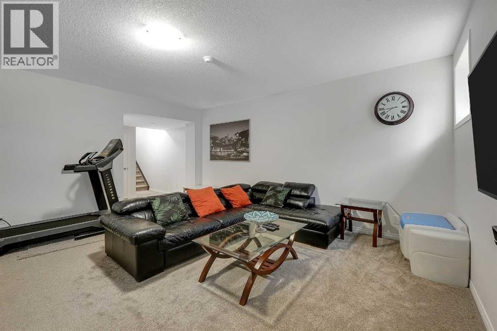 17 Yorkstone Way SW — photo 42