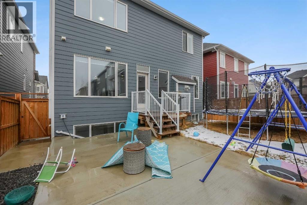 17 Yorkstone Way SW — photo 47