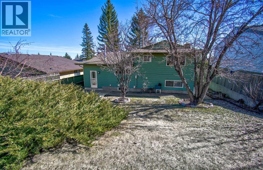 6307 Thornaby Way NW — photo 33