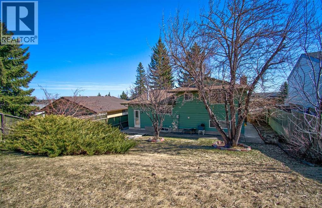 6307 Thornaby Way NW — photo 32