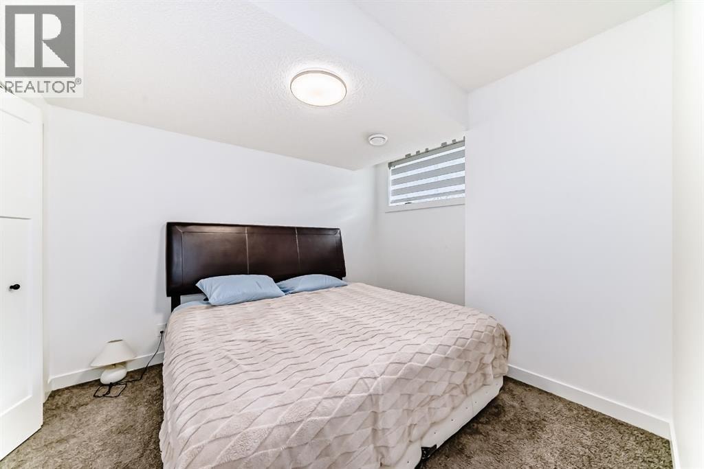 132 Setonstone Gardens SE — photo 39