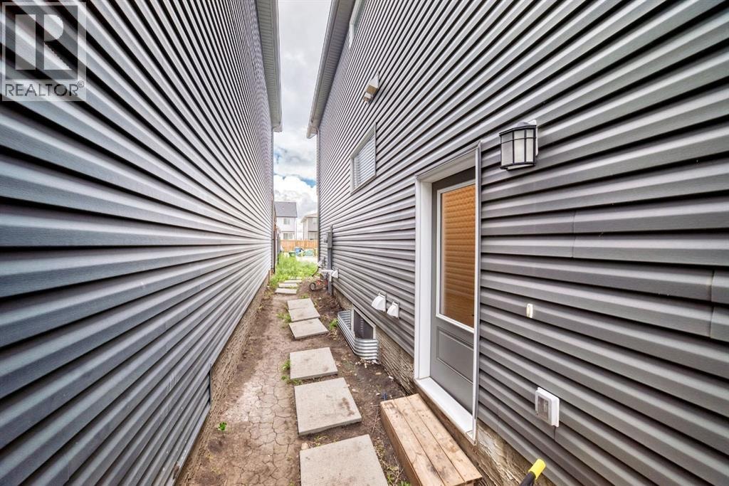 132 Setonstone Gardens SE — photo 49