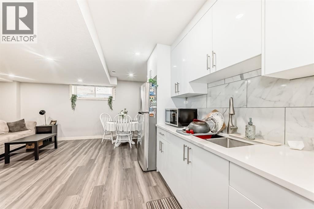85 Savanna Close NE — photo 35