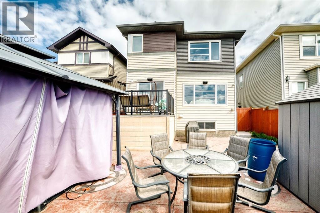 85 Savanna Close NE — photo 44