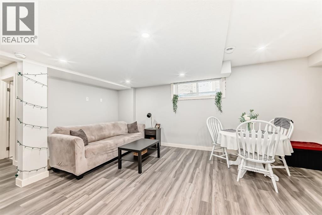 85 Savanna Close NE — photo 31