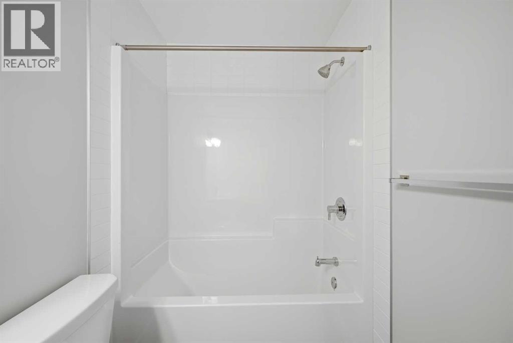 42 Waterford Mews — photo 35