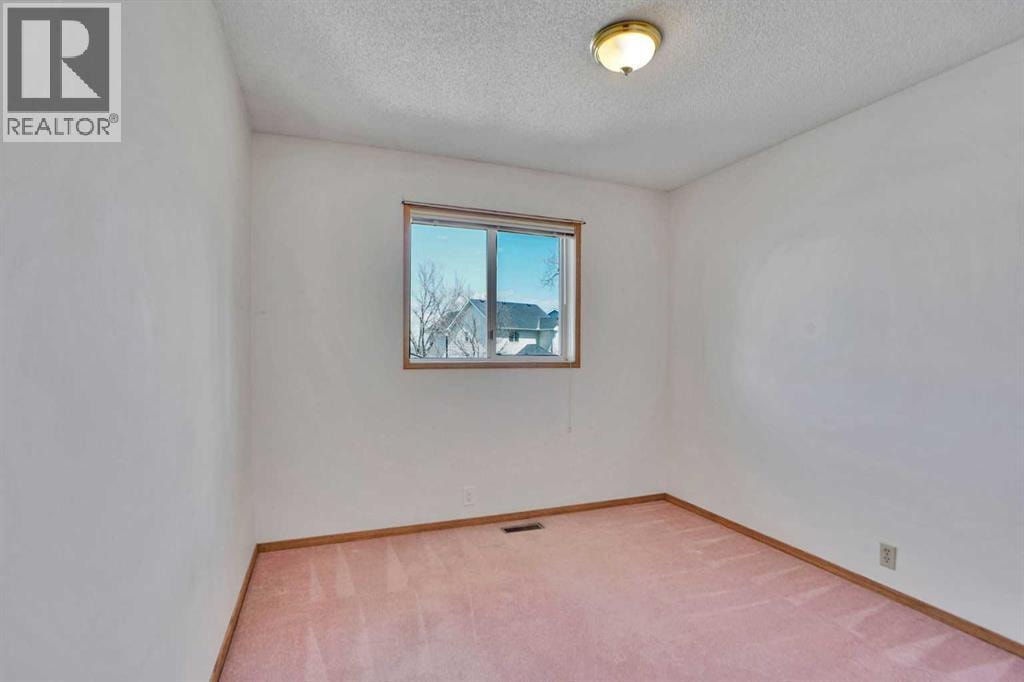 90 Martinridge Crescent NE — photo 22