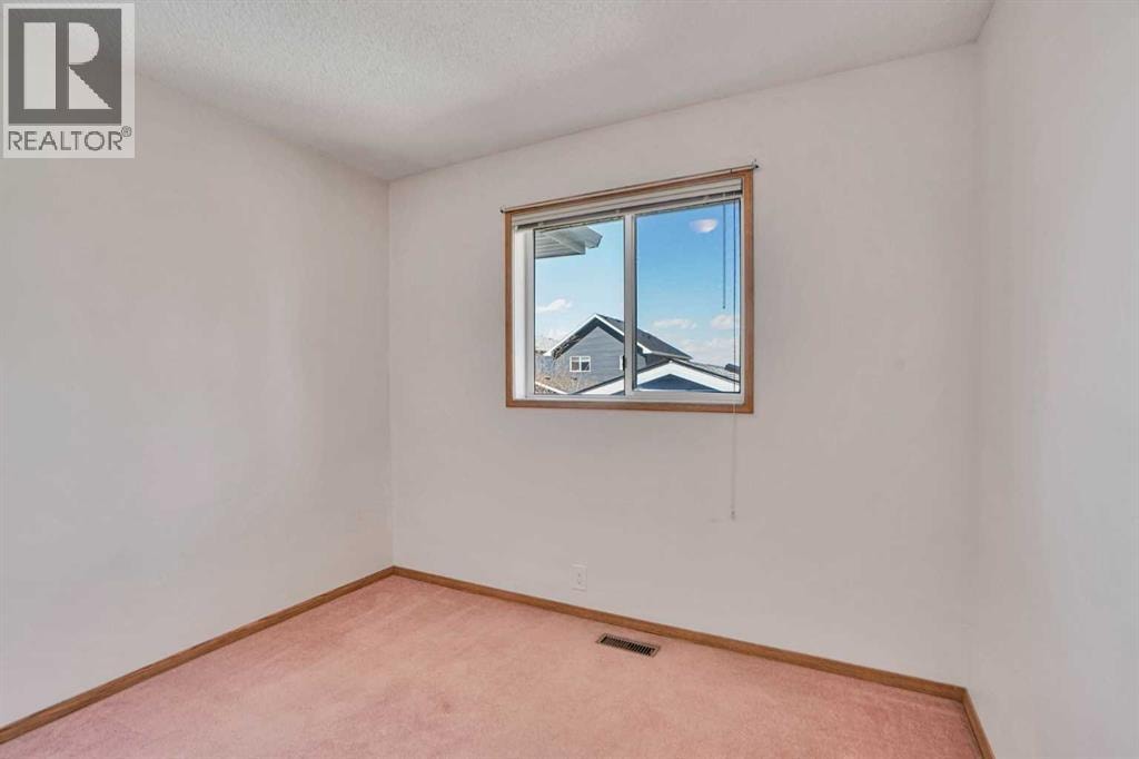 90 Martinridge Crescent NE — photo 24