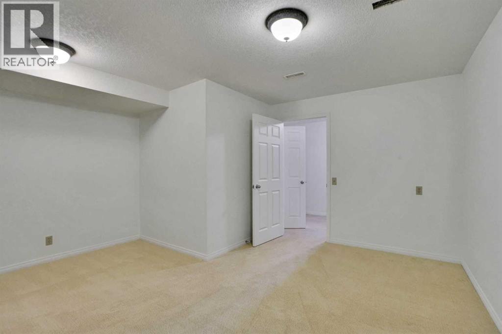 90 Martinridge Crescent NE — photo 28