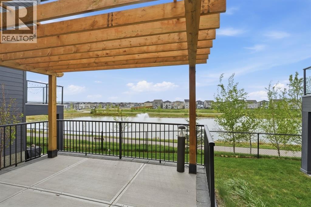 2103, 55 Lucas Way NW — photo 32