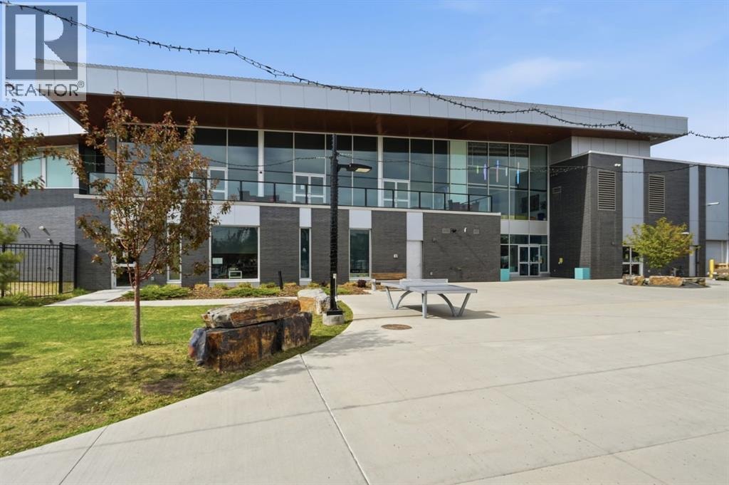 2103, 55 Lucas Way NW — photo 40