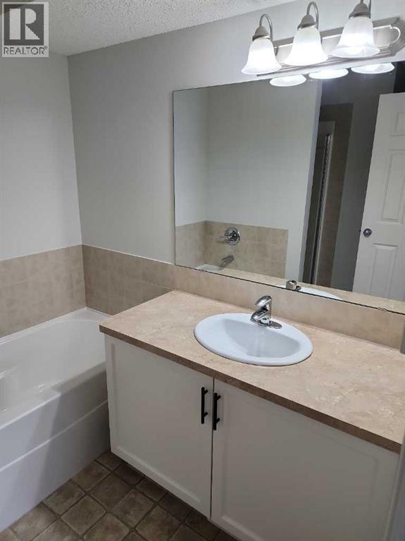 15 Tuscany Reserve Bay NW — photo 44