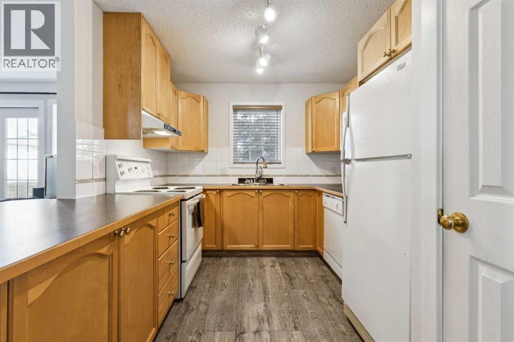 3105, 7171 Coach Hill Road SW — photo 12