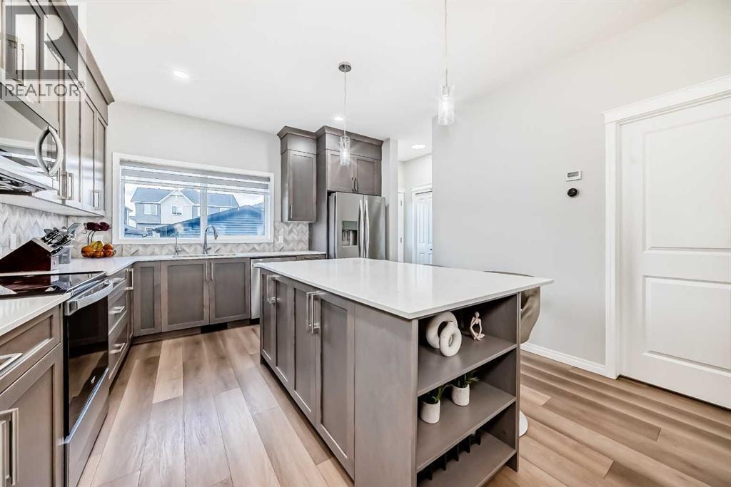 246 Midgrove Mews SW — photo 14