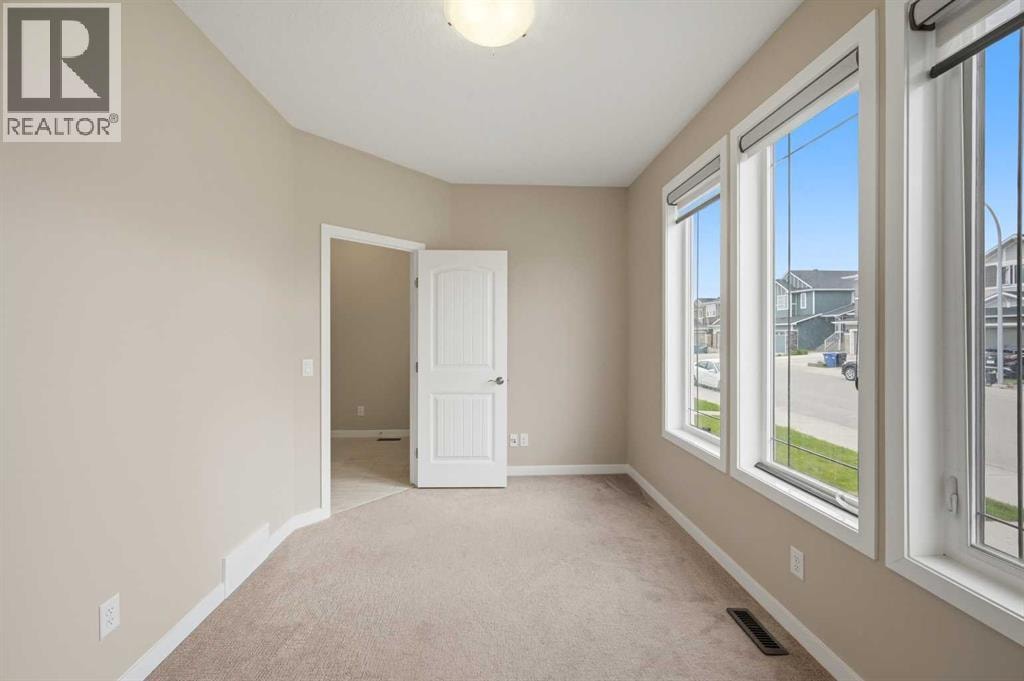 25 Red Sky Way NE — photo 8
