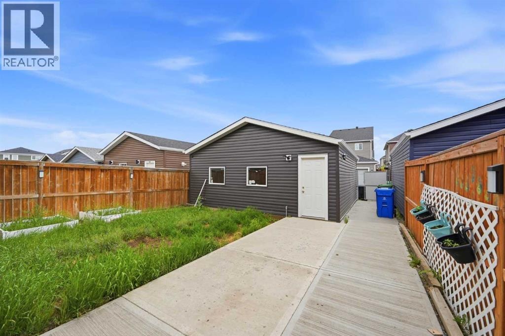 25 Red Sky Way NE — photo 45