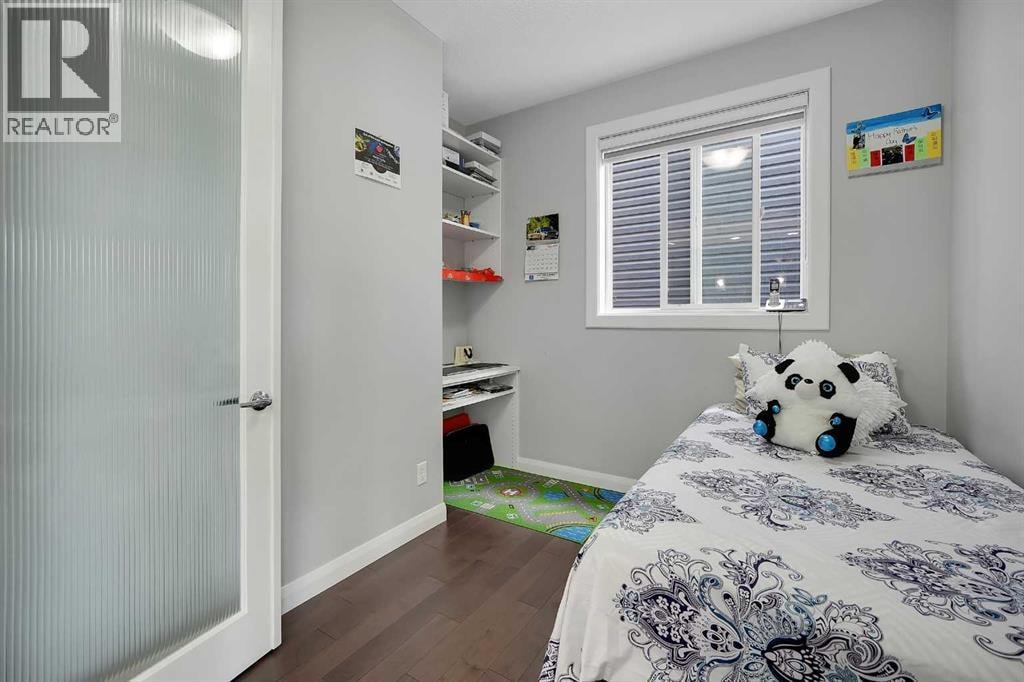 98 Red Sky Green NE — photo 15