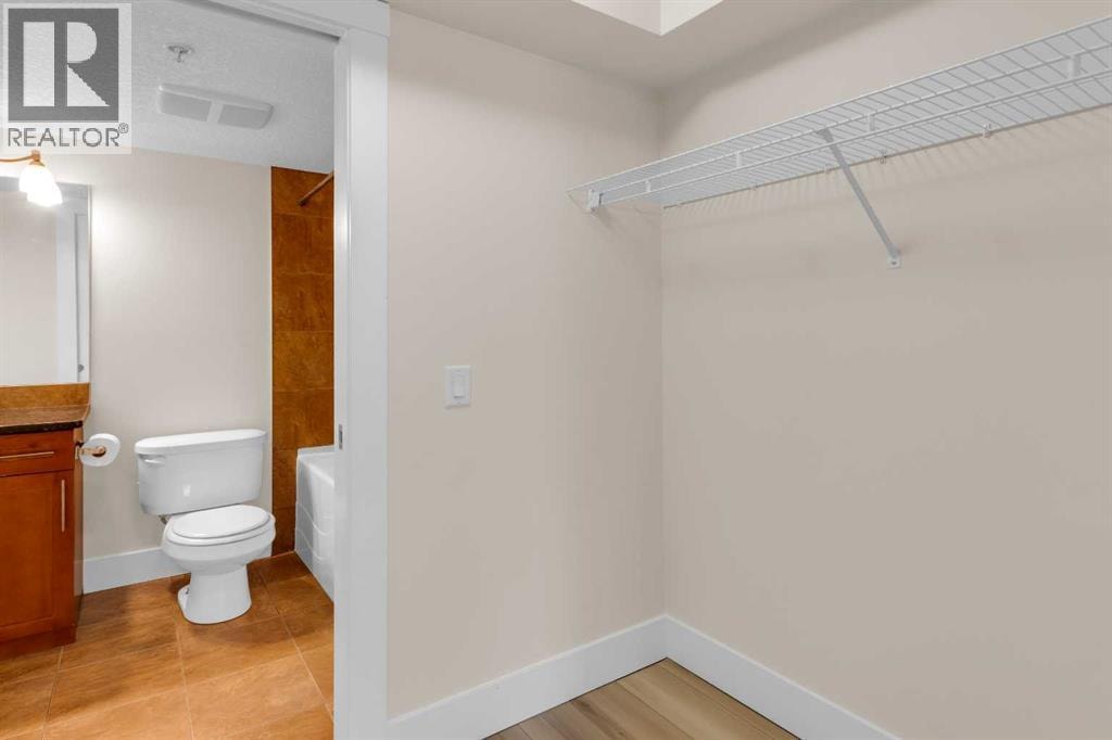 102, 500 Rocky Vista Gardens NW — photo 19