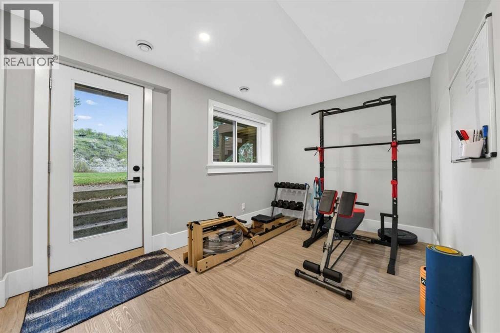 7136 Bow Crescent NW — photo 34