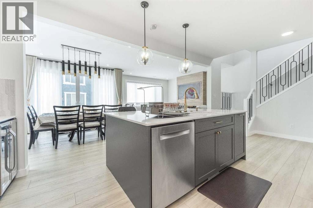 181 Amblehurst Rise NW — photo 7