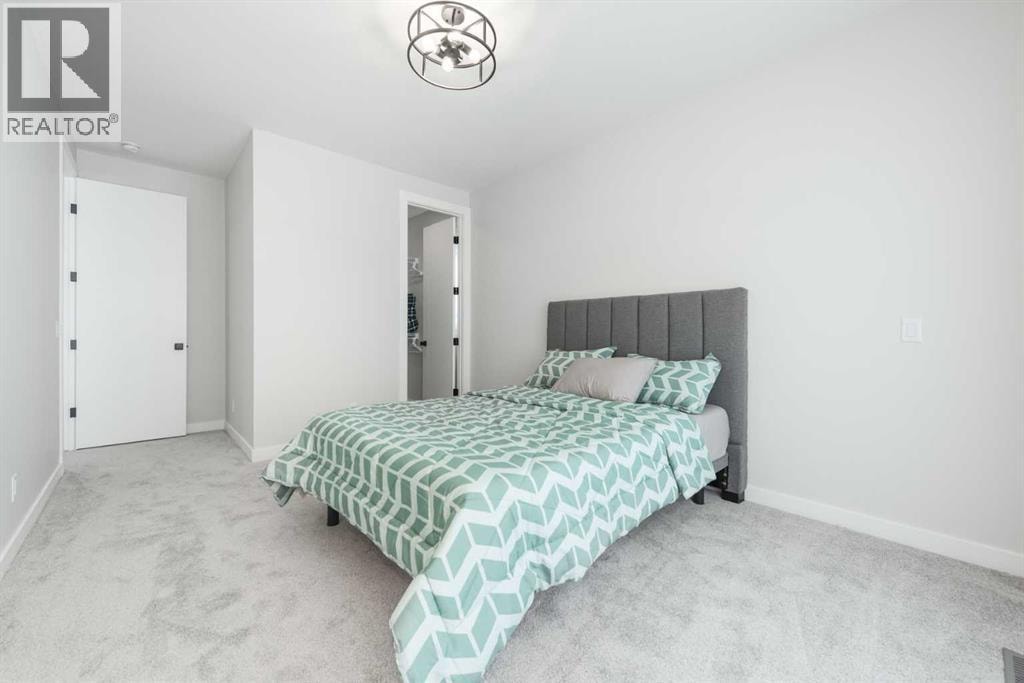 181 Amblehurst Rise NW — photo 33