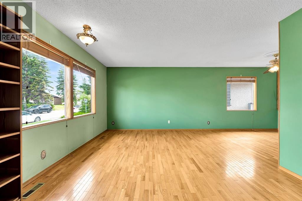 4127 Maryvale Road NE — photo 5