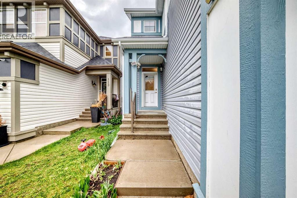 109 New Brighton Park SE — photo 2