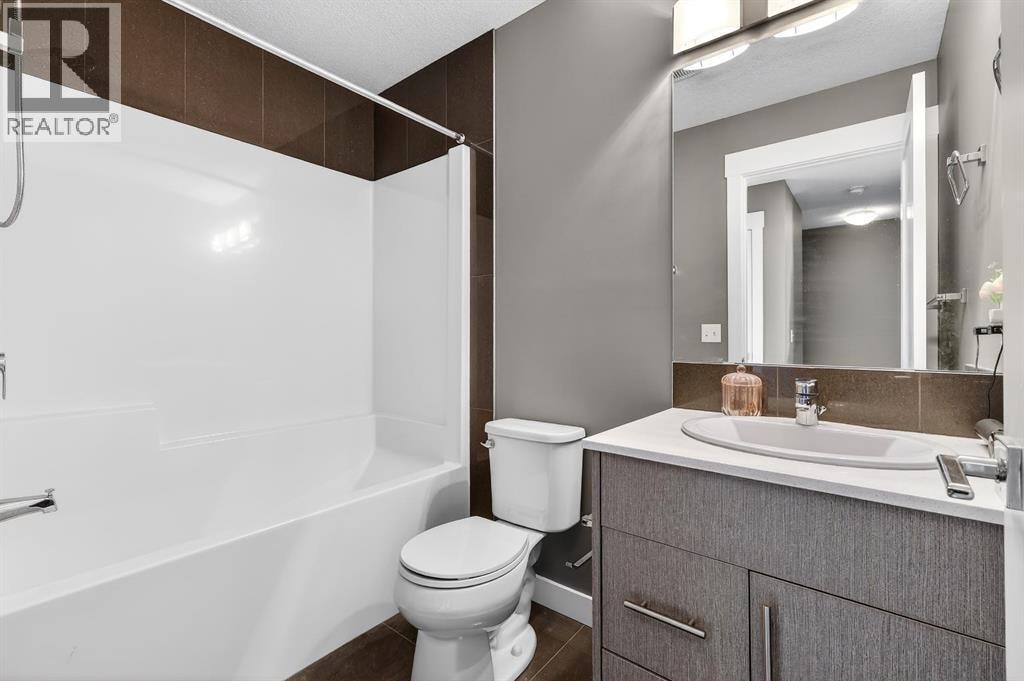 43, 111 Rainbow Falls Gate — photo 33